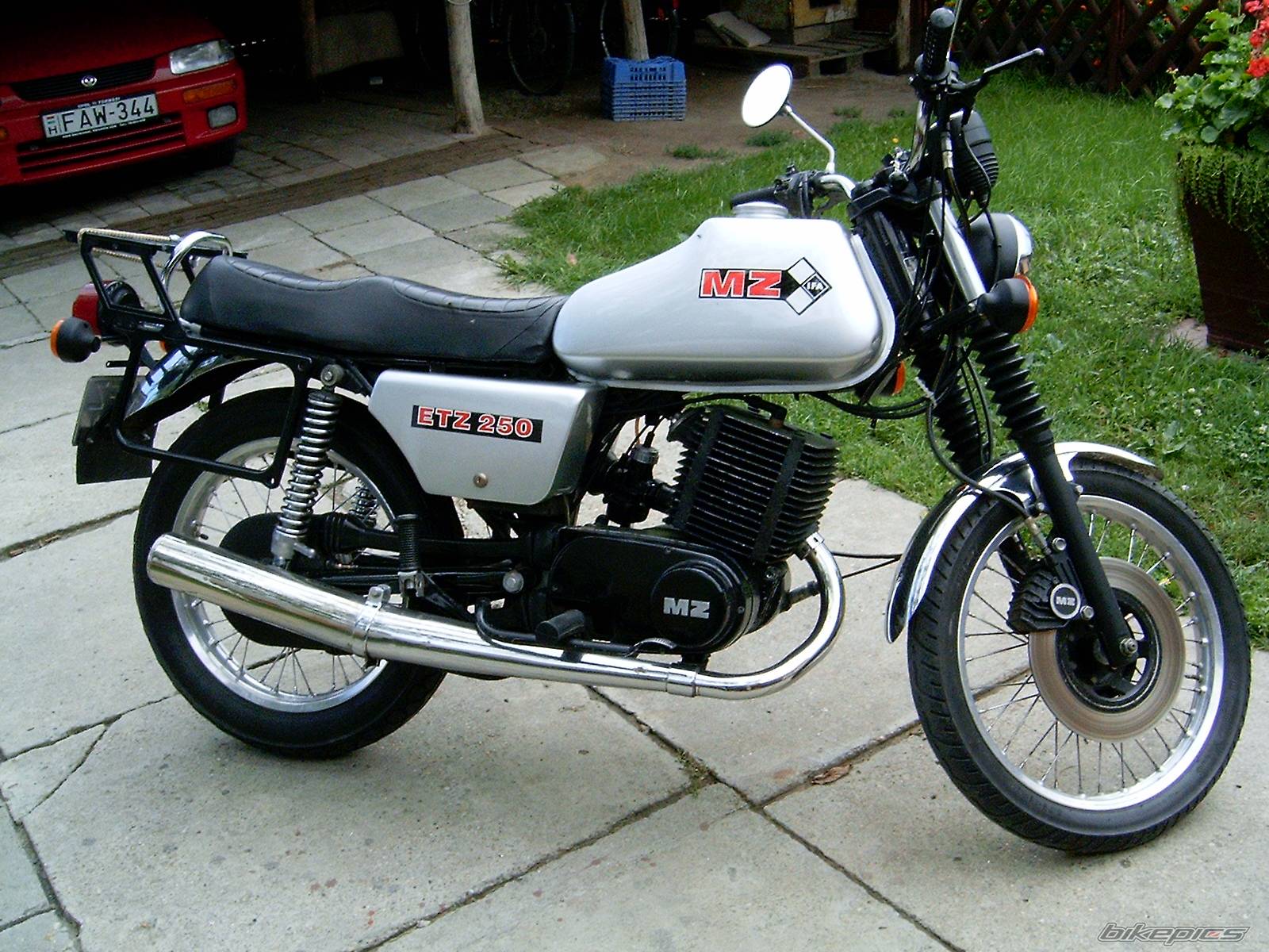 1985 MZ ETZ 250 | Picture 419211 motorcycle photo