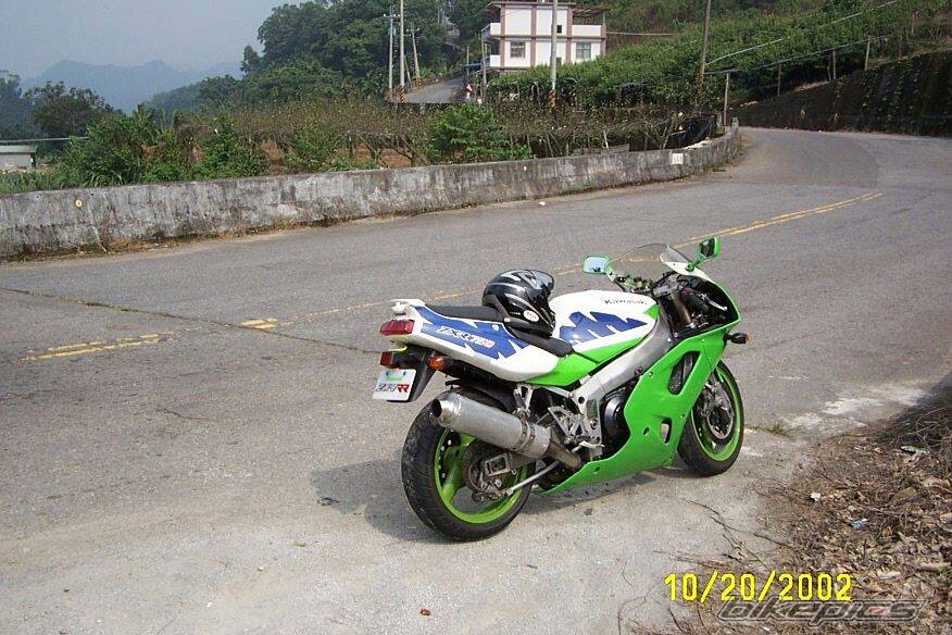 1995 KAWASAKI ZX 7R | Picture 41924 motorcycle photo