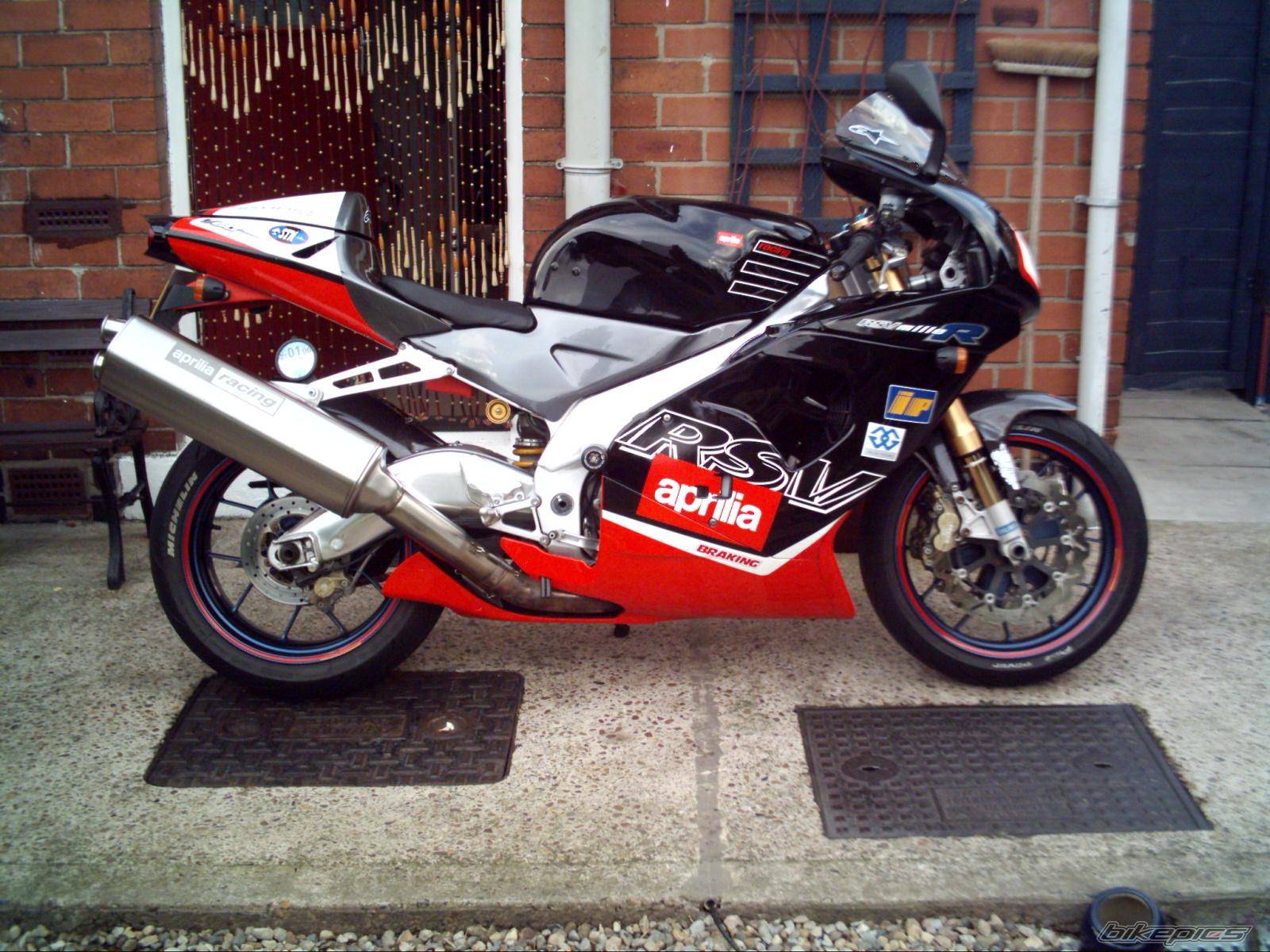2000 APRILIA RSV 1000R MILLE | Picture 420610 motorcycle photo