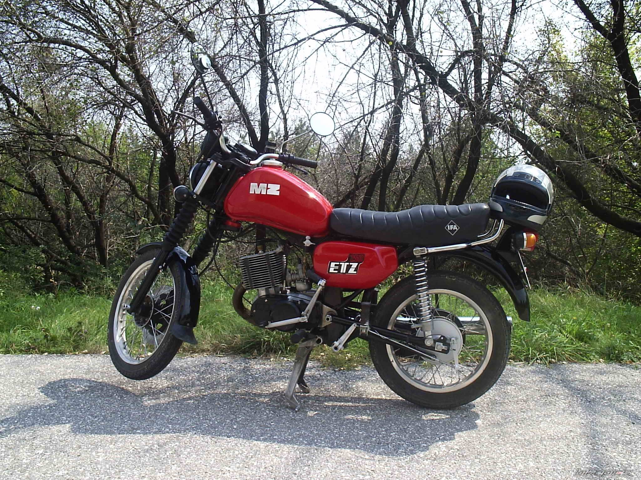 1986 MZ ETZ 150 | Picture 420769 motorcycle photo
