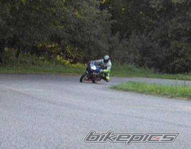 2002 SUZUKI GSX R 600 | Picture 422041 motorcycle photo