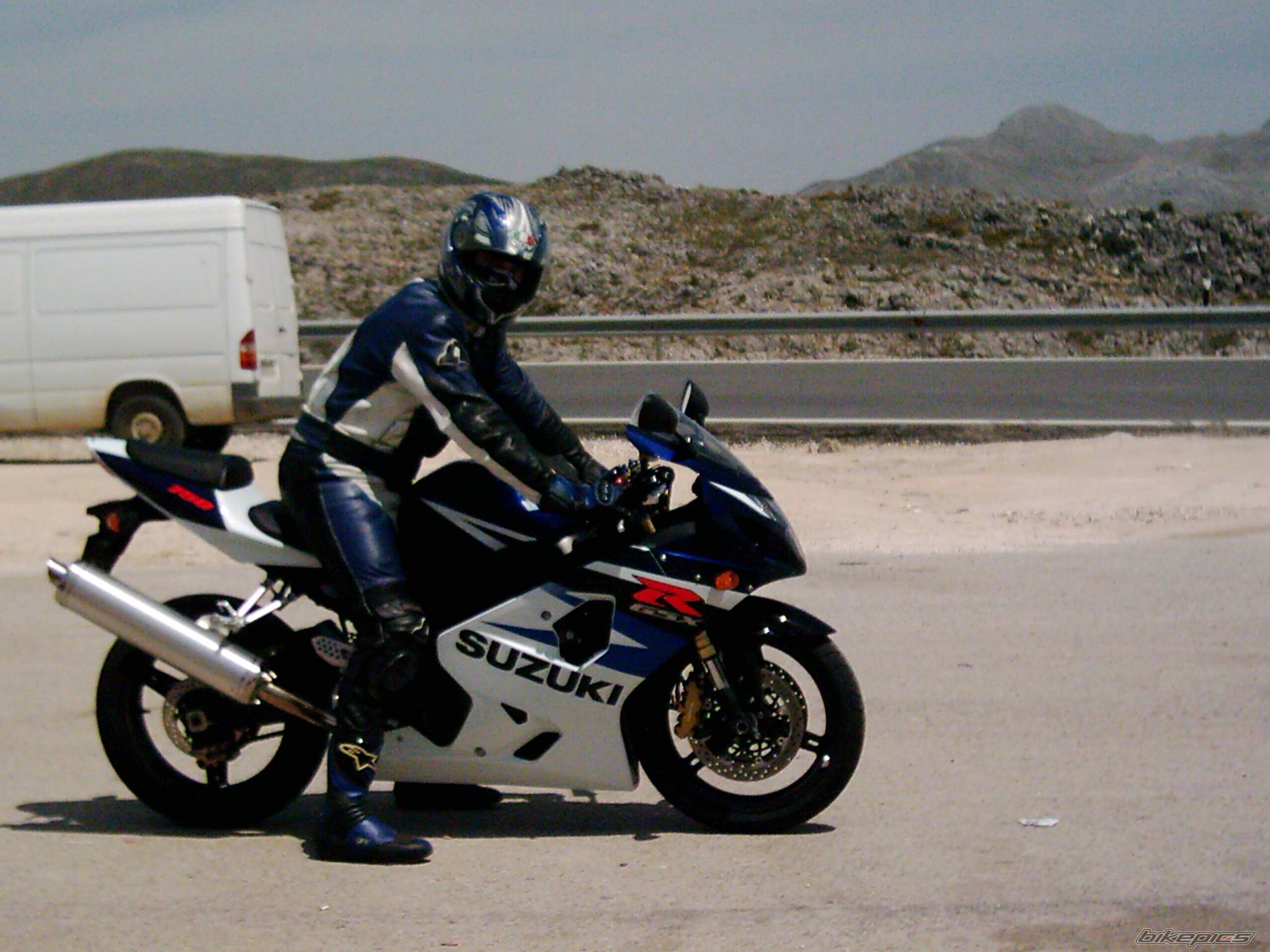 2004 SUZUKI GSX R 750 | Picture 423080 motorcycle photo