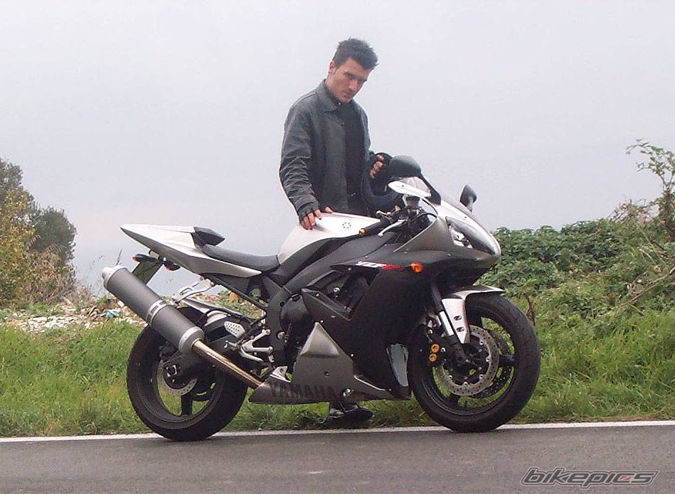 2002 YAMAHA YZF R1 | Picture 42315 motorcycle photo