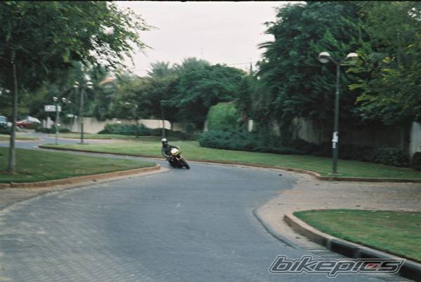 1990 SUZUKI GS 500 | Picture 42571 motorcycle photo