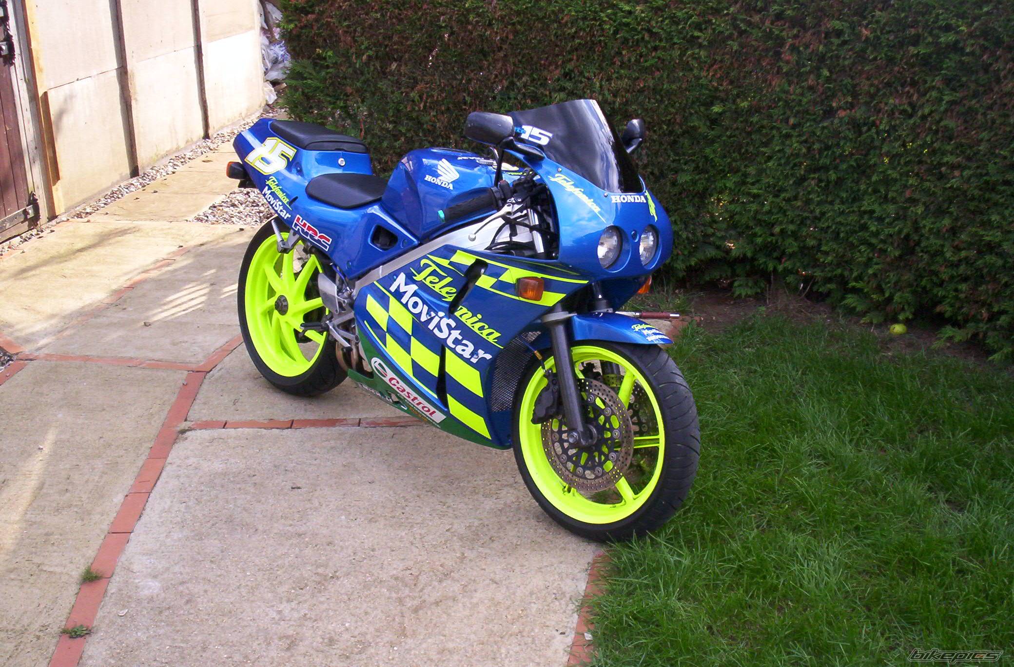 1990 HONDA VFR 400 | Picture 425732 motorcycle photo