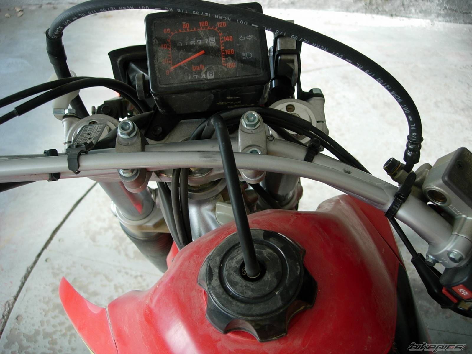 2002 HONDA XR 650 | Picture 426028 motorcycle photo