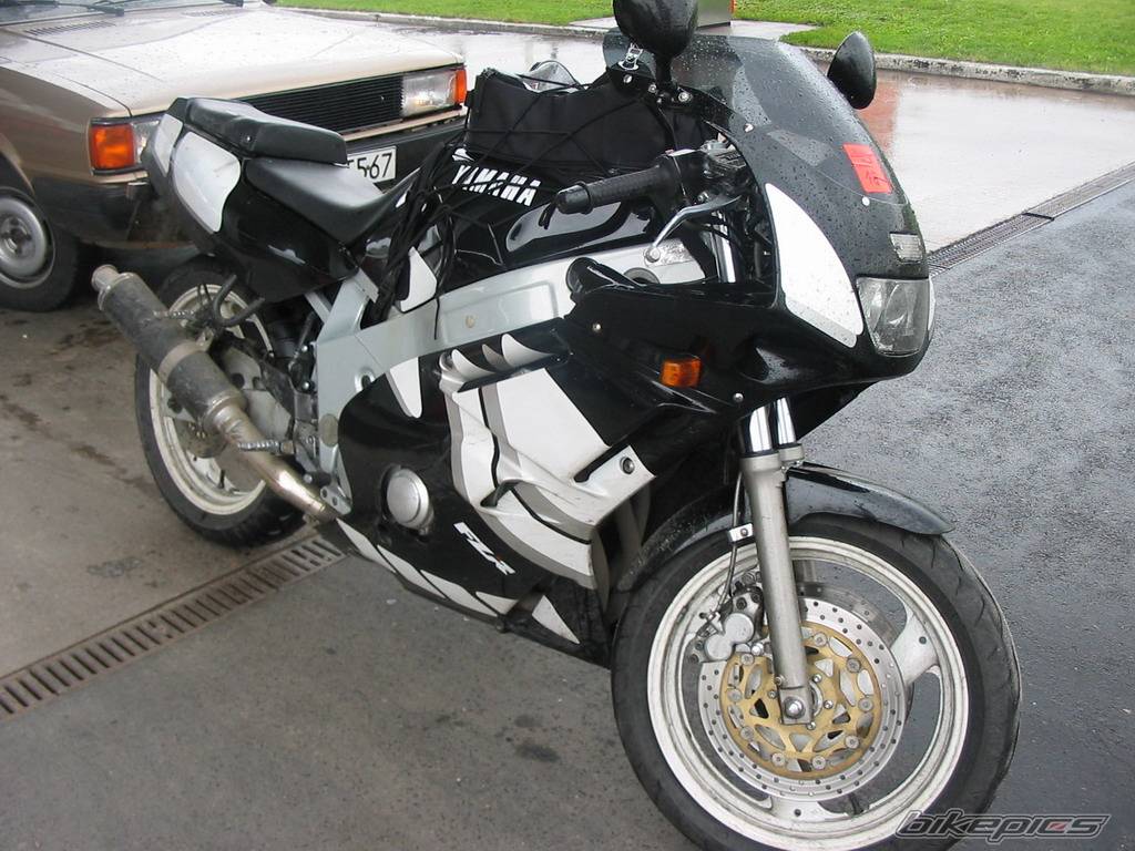 1993 YAMAHA FZR 600 | Picture 428320 motorcycle photo