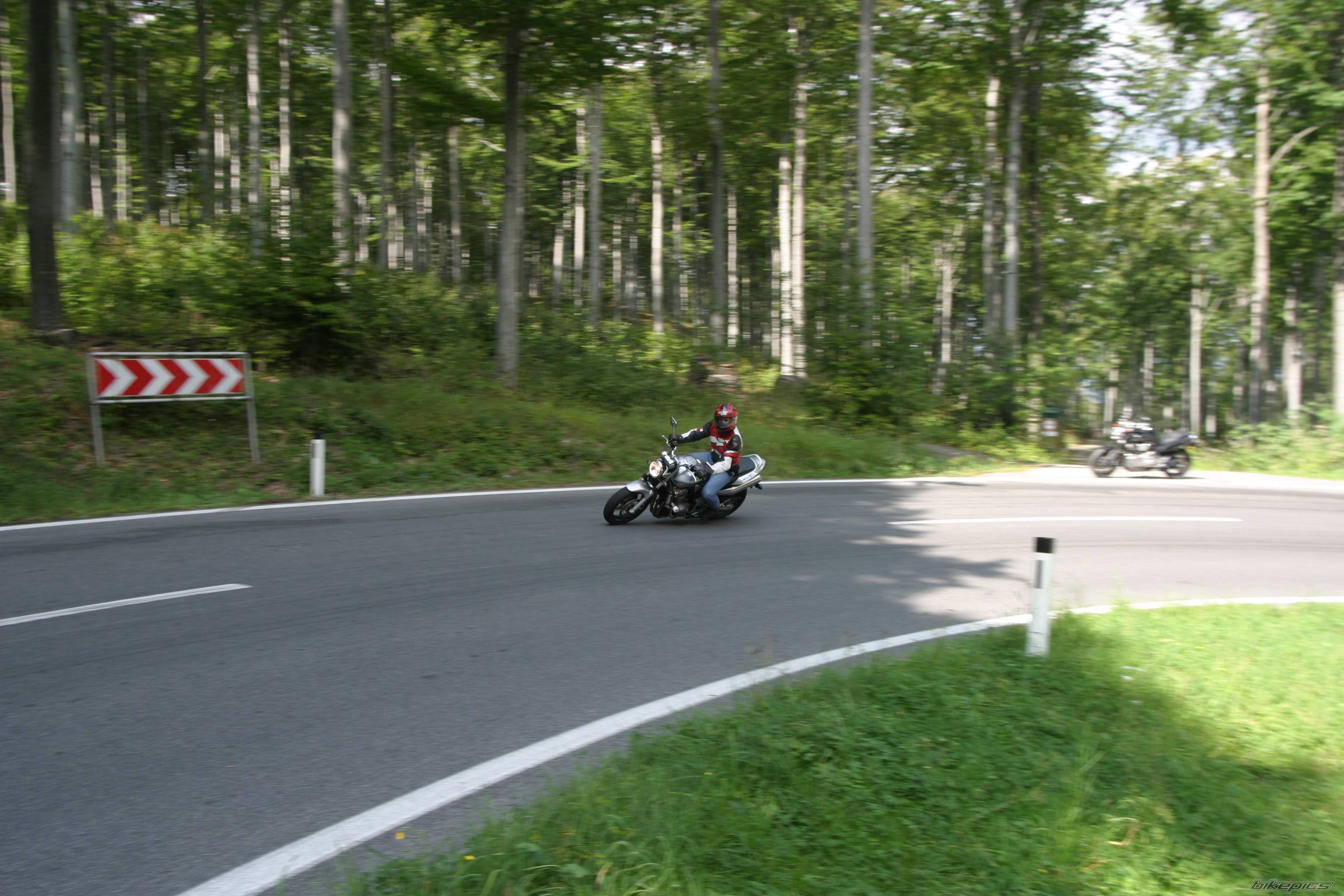 2005 YAMAHA MT 01 | Picture 428431 motorcycle photo