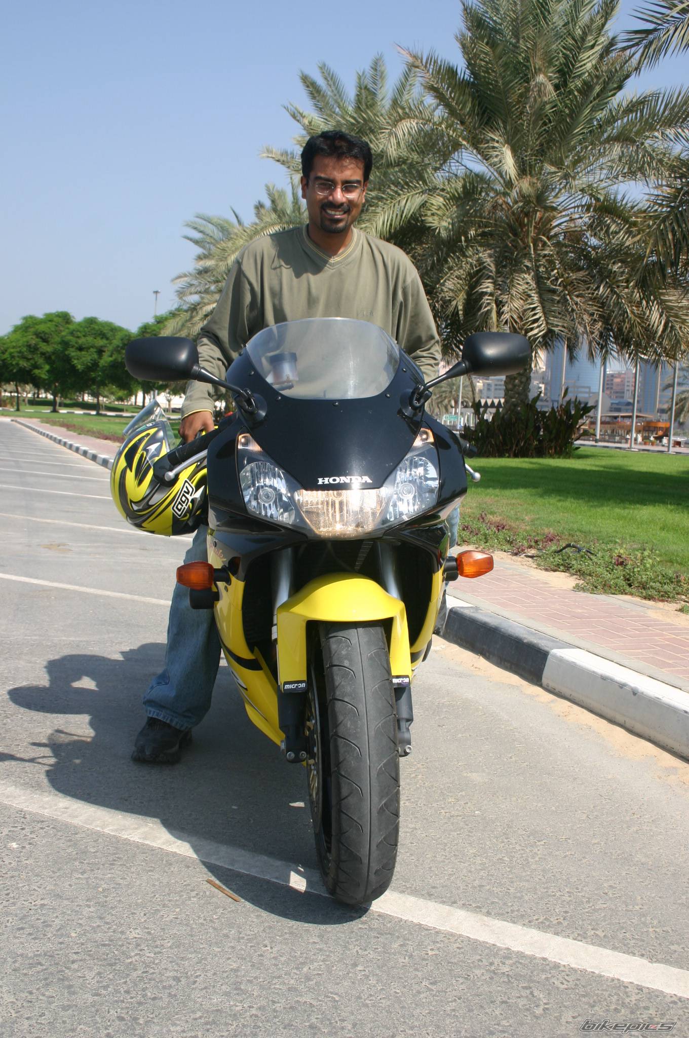 2003 HONDA CBR 900 | Picture 429906 motorcycle photo