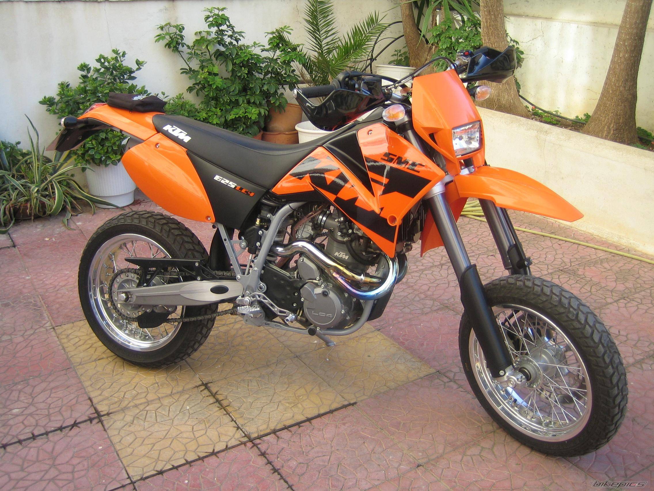 2004 KTM 625 SMC | Picture 430231 motorcycle photo