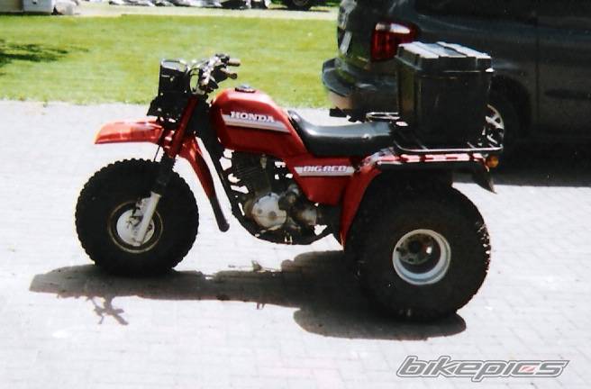 1985 HONDA BIG RED | Picture 431649 motorcycle photo