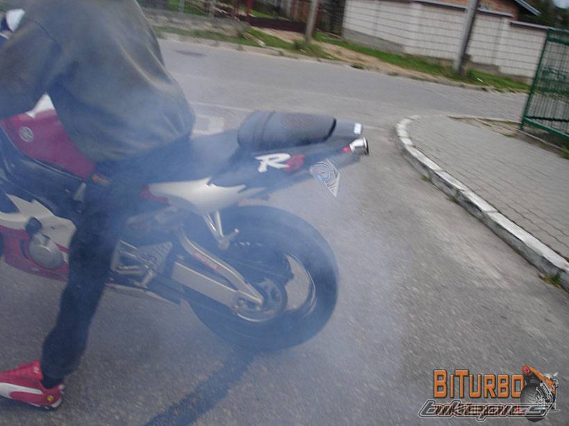 2005 YAMAHA YZF R6 | Picture 433005 motorcycle photo