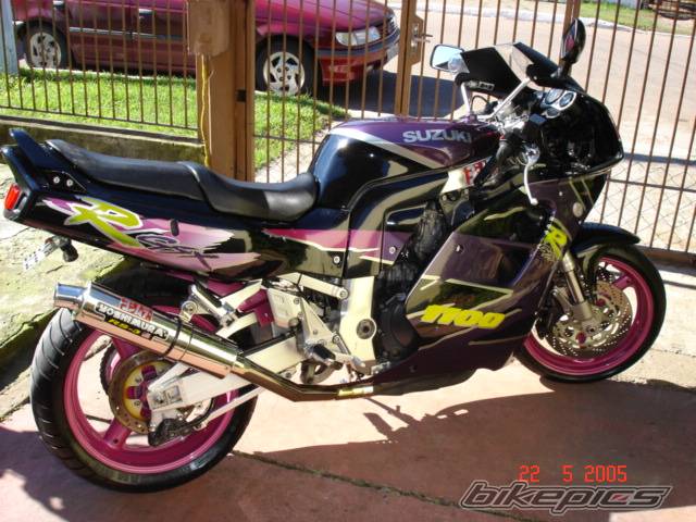1995 SUZUKI GSX R 1100 | Picture 433630 motorcycle photo