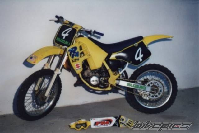 1990 SUZUKI RM 125 | Picture 43563 motorcycle photo