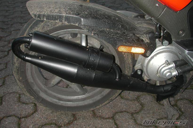 2000 DUCATI MONSTER 400 | Picture 43574 motorcycle photo