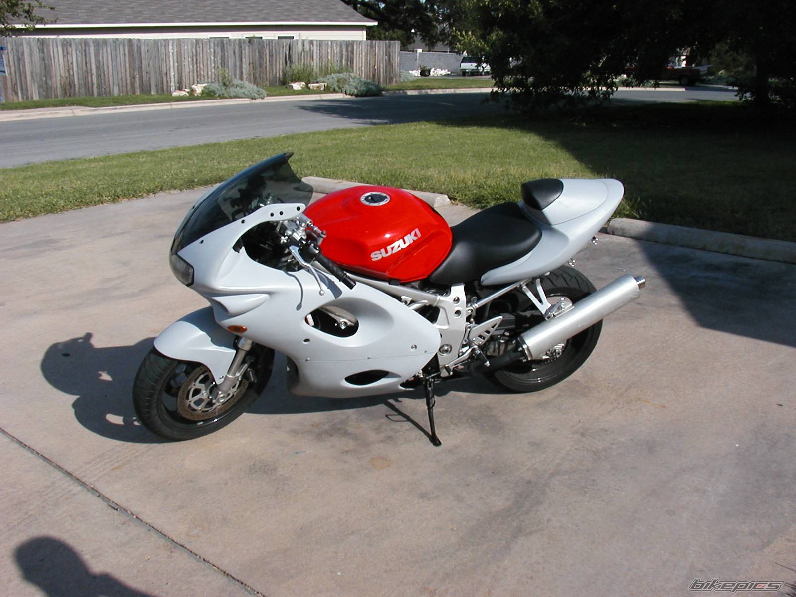 2000 SUZUKI TL1000S | Picture 43591 motorcycle photo
