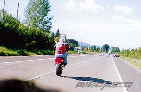 2000 YAMAHA YZF R1 | Picture 4362 motorcycle photo