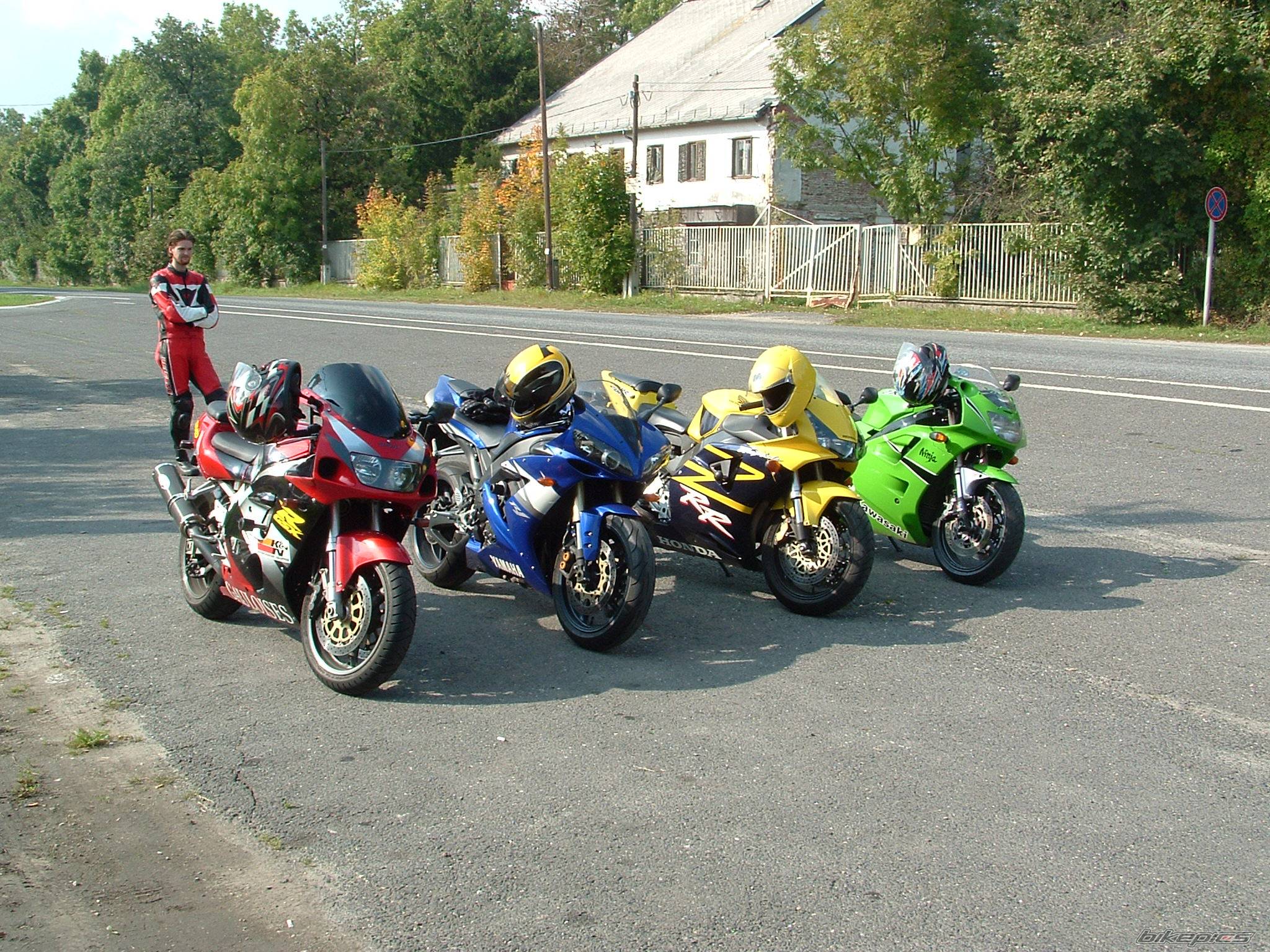 2005 YAMAHA YZF R1 | Picture 436313 motorcycle photo