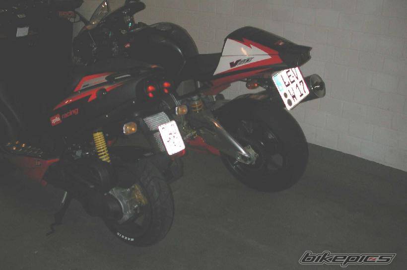 2000 DUCATI MONSTER 400 | Picture 43640 motorcycle photo