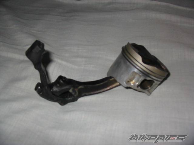 1994 SUZUKI GSX R 400 | Picture 43702 motorcycle photo