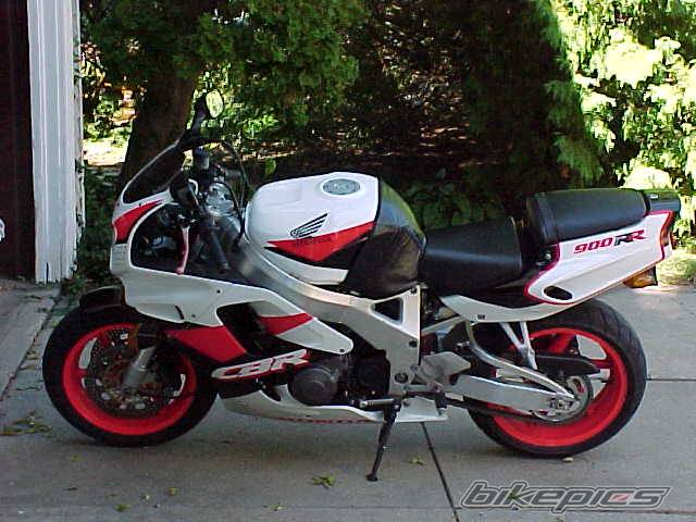 1994 HONDA CBR 900 | Picture 437105 motorcycle photo