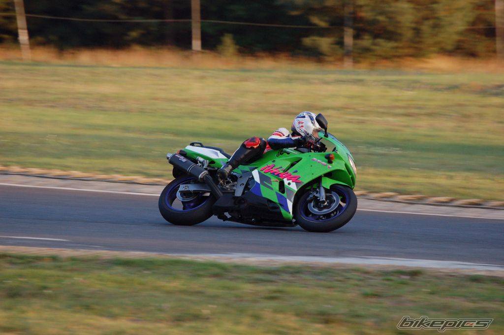 1997 KAWASAKI ZX 6R | Picture 440094 motorcycle photo