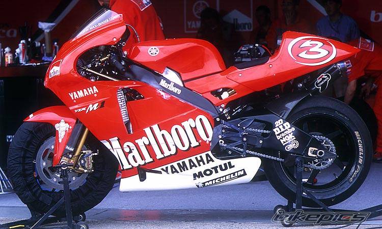 2003 YAMAHA YZF 1000 | Picture 44087 motorcycle photo