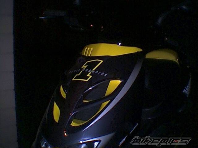2002 APRILIA SR RACING 50 | Picture 44193 motorcycle photo