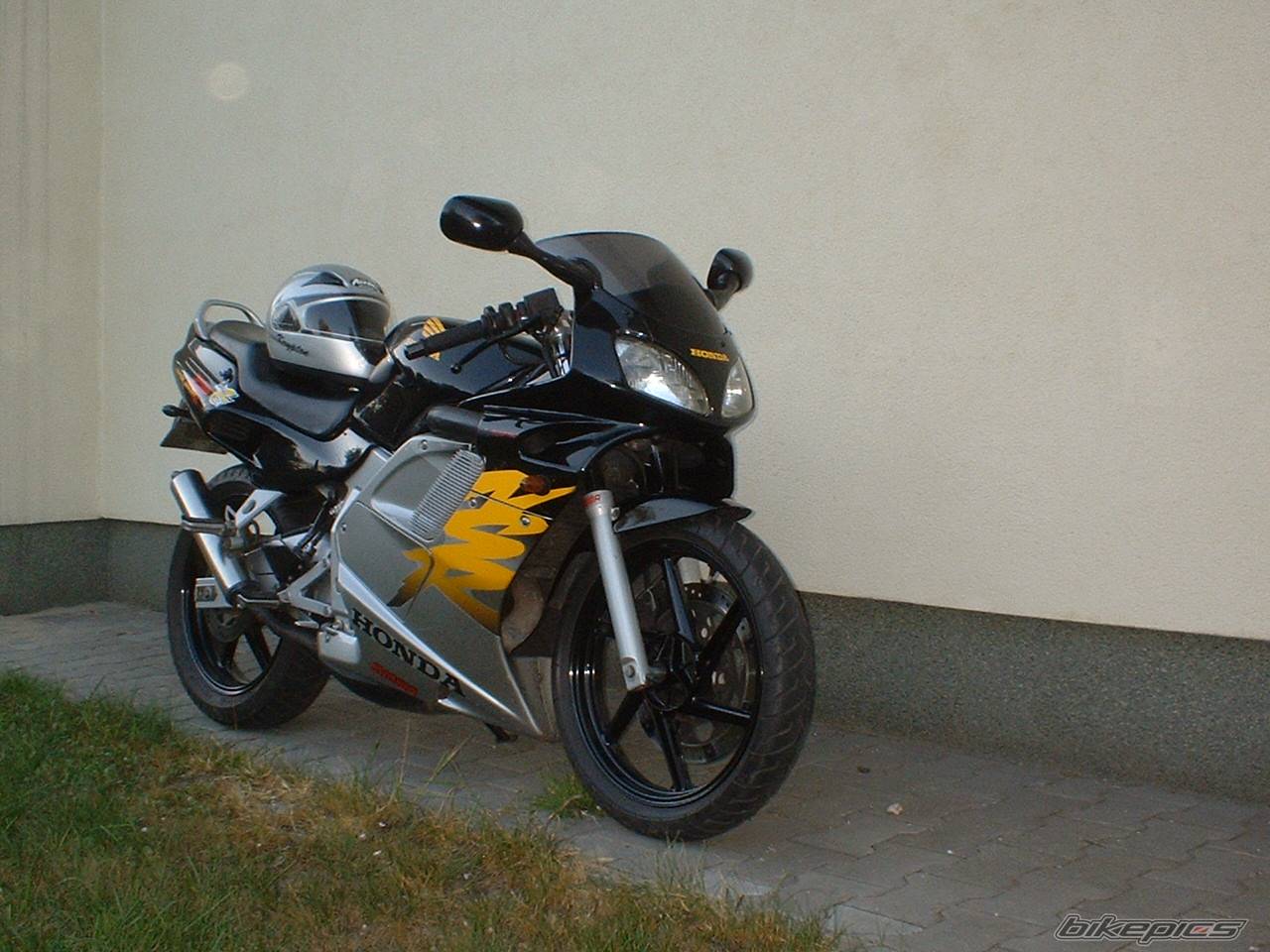 1998 HONDA NSR 125 | Picture 442370 motorcycle photo