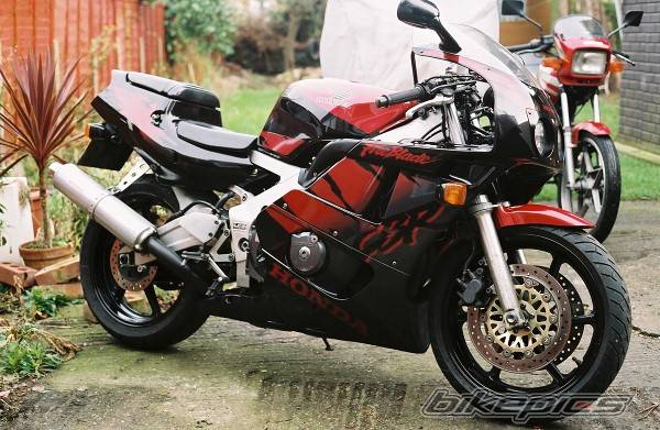 1998 HONDA CBR 400 | Picture 443669 motorcycle photo