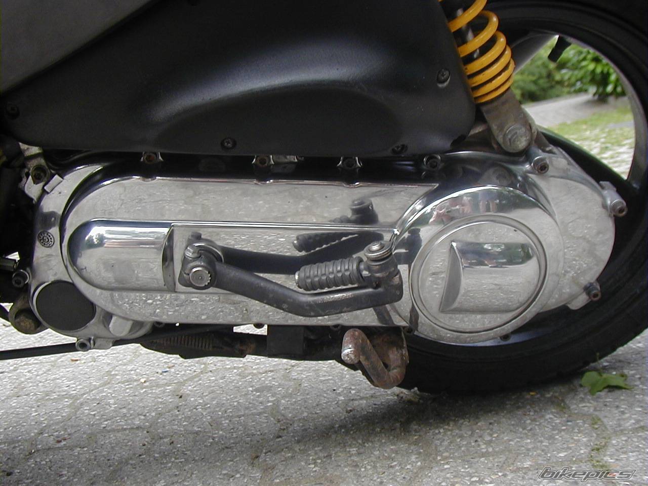 2002 APRILIA SR 50 | Picture 44415 motorcycle photo