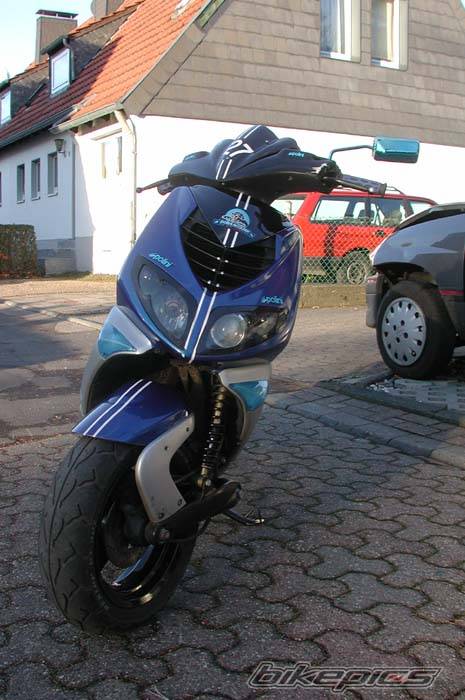 2001 APRILIA RSV 1000R MILLE | Picture 44446 motorcycle photo