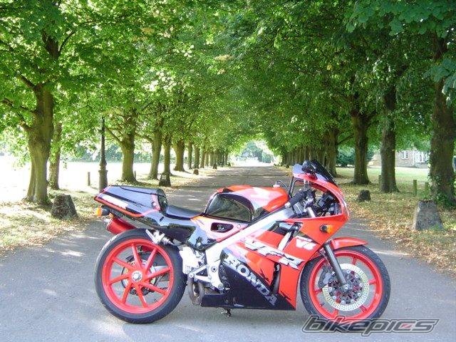 1998 HONDA VFR 400 | Picture 444802 motorcycle photo
