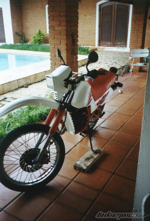 1991 YAMAHA DT 175 | Picture 44519 motorcycle photo