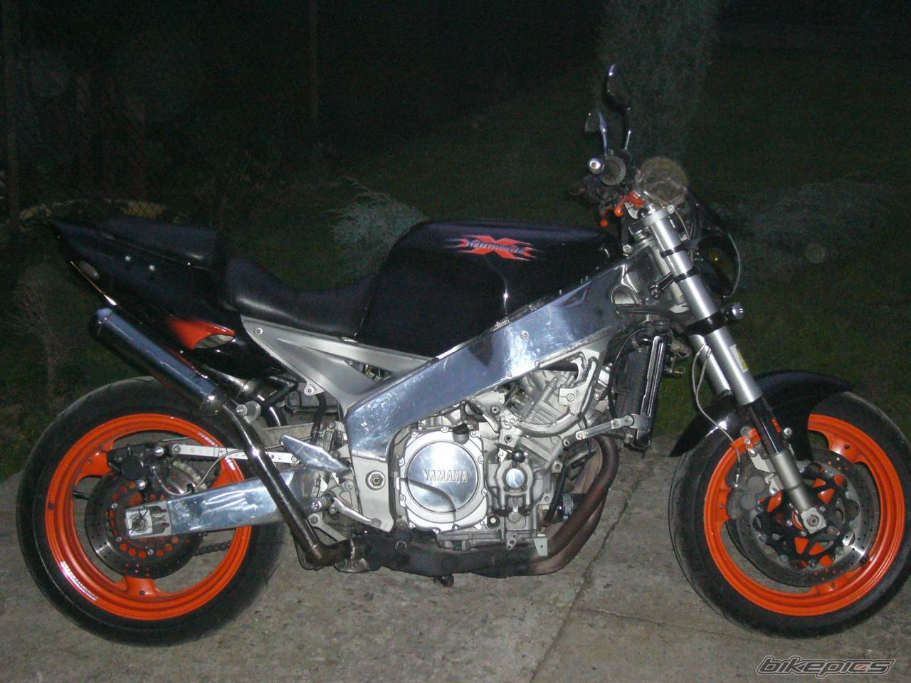 1991 YAMAHA FZR 1000 | Picture 446722 motorcycle photo