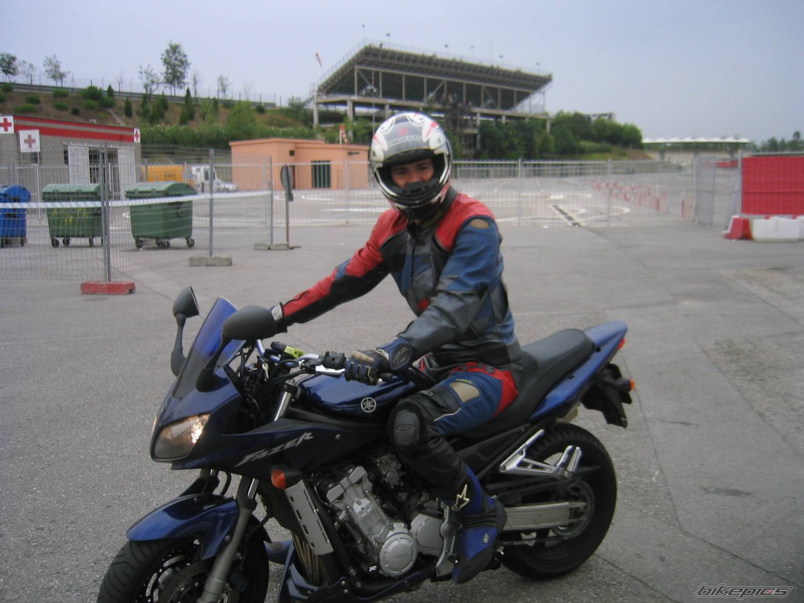 2004 YAMAHA FZ 1 | Picture 446732 motorcycle photo