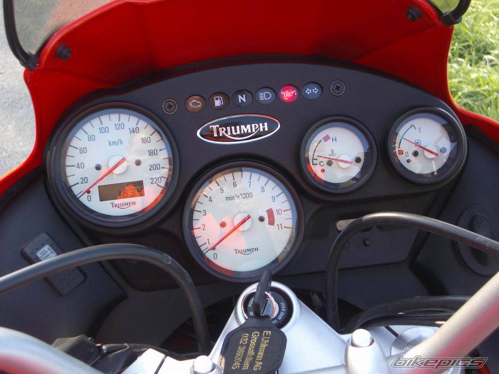2005 TRIUMPH TIGER | Picture 448609 motorcycle photo