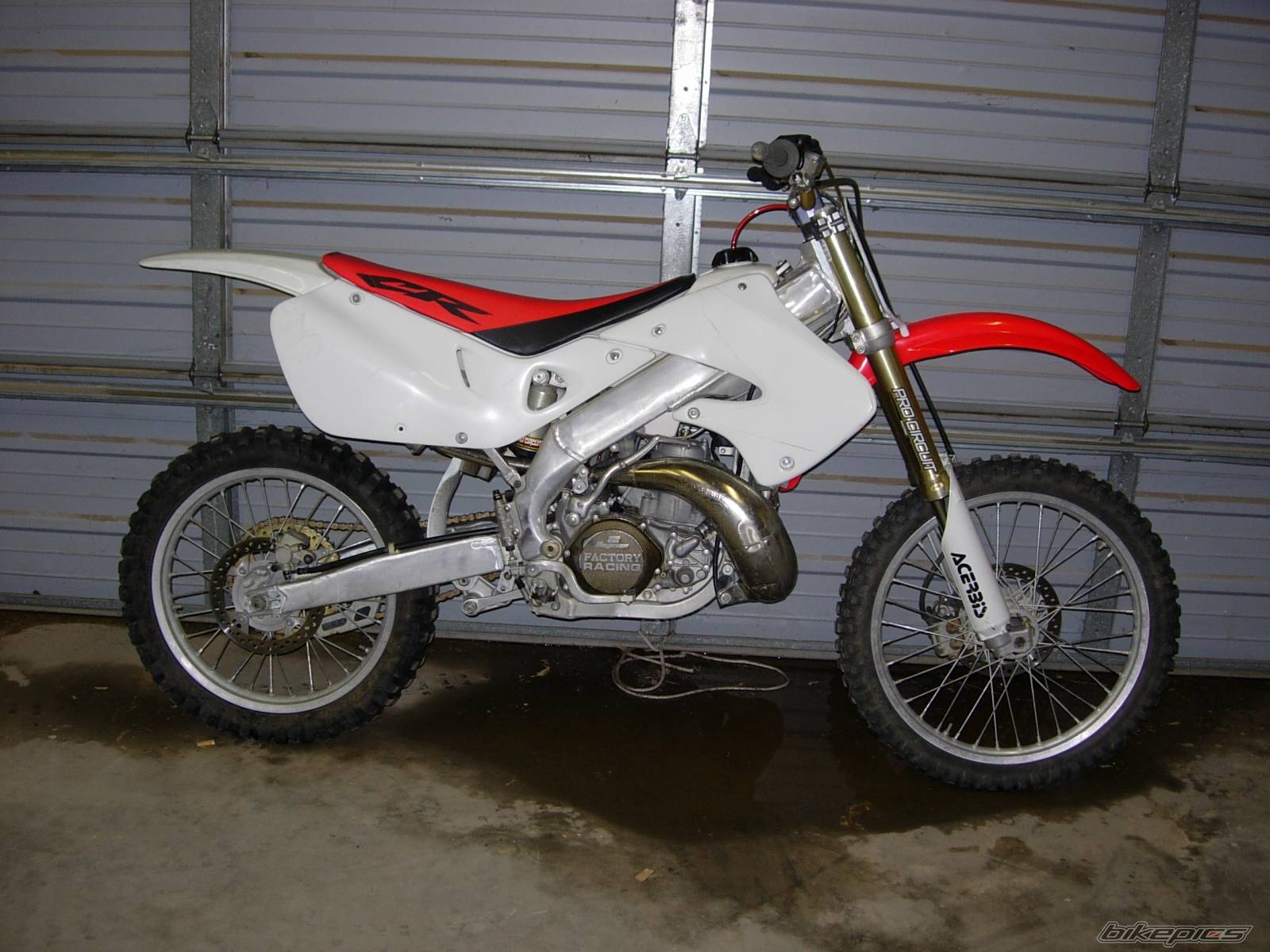 1997 HONDA CR 250 | Picture 449893 motorcycle photo