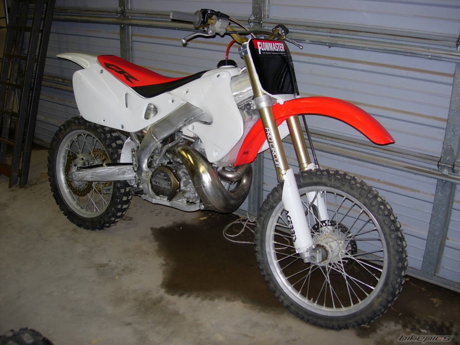 1997 HONDA CR 250 | Picture 449894 motorcycle photo