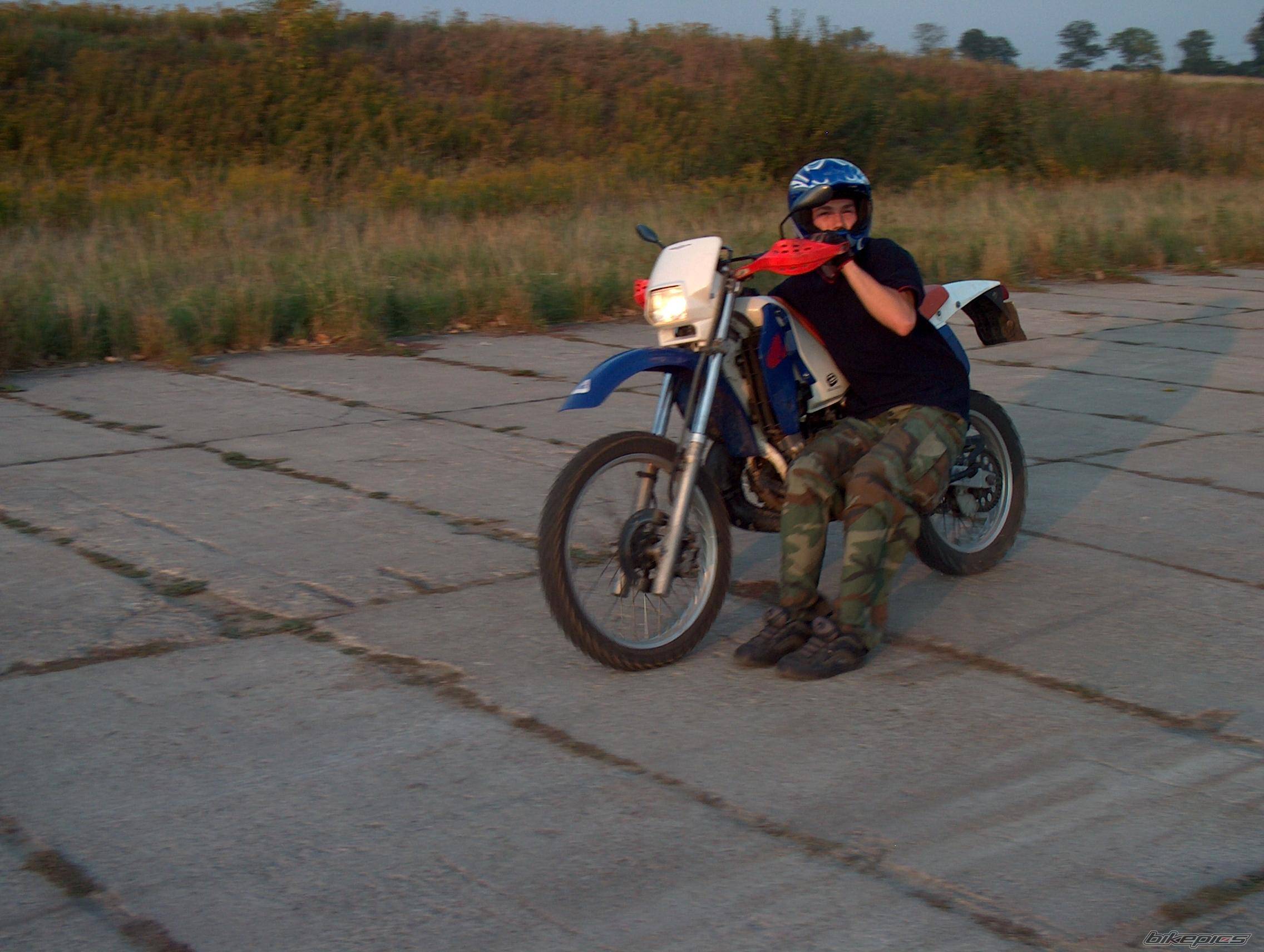 1990 HONDA CRM 125 | Picture 450004 motorcycle photo