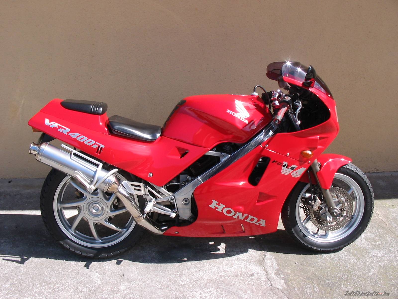 1987 HONDA VFR 400 | Picture 450561 motorcycle photo