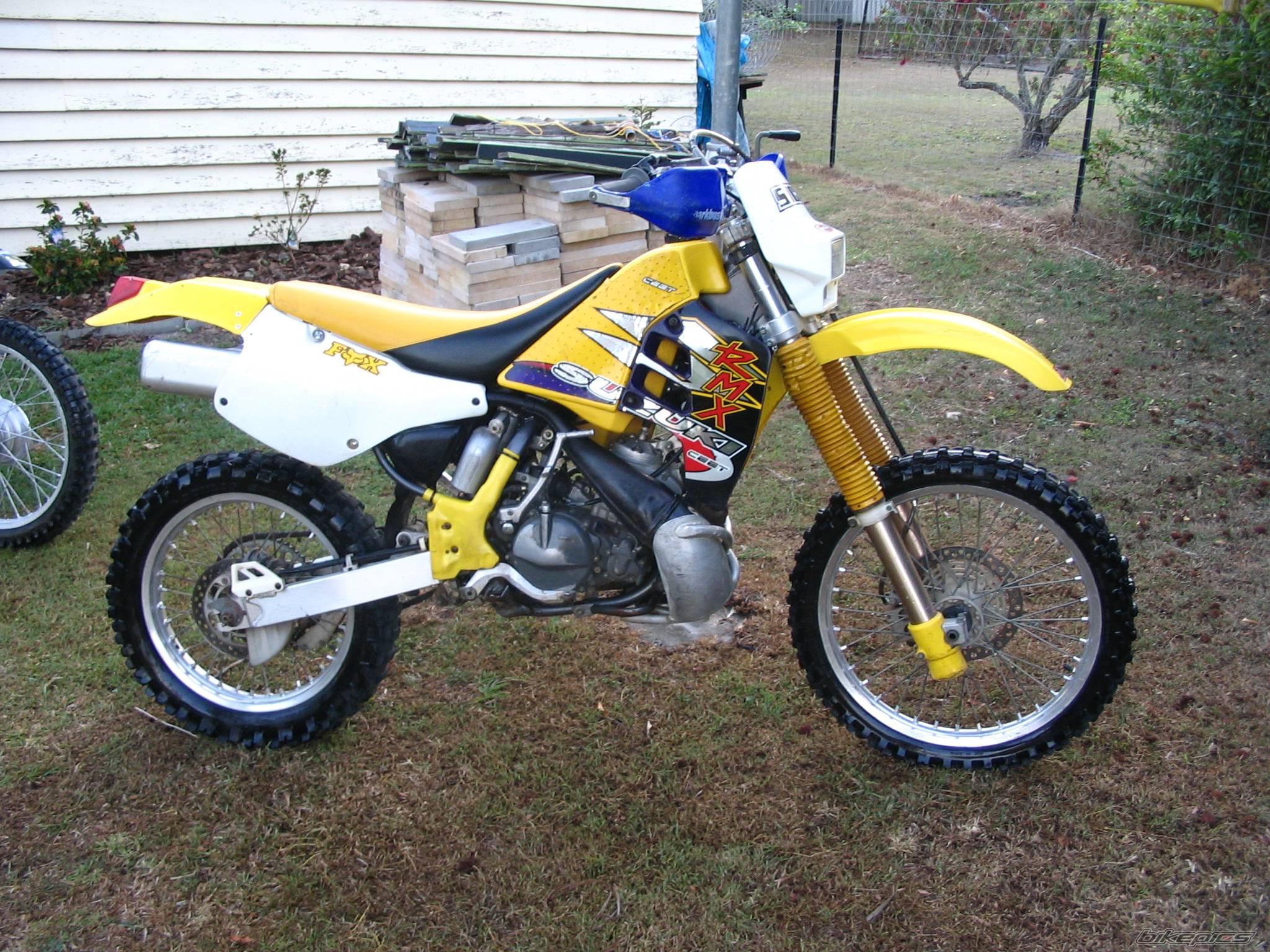 1998 SUZUKI RMX 250 | Picture 451085 motorcycle photo