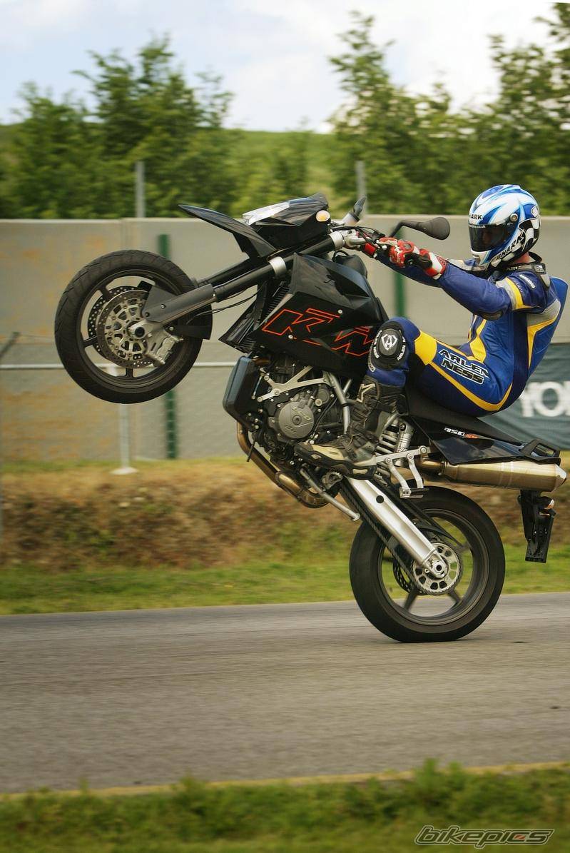 2005 KTM 950 SUPERMOTO | Picture 453984 motorcycle photo