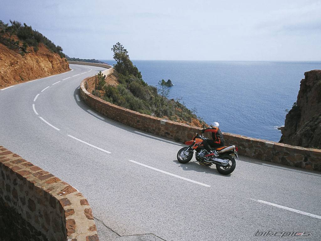 2005 KTM 950 SUPERMOTO | Picture 453989 motorcycle photo