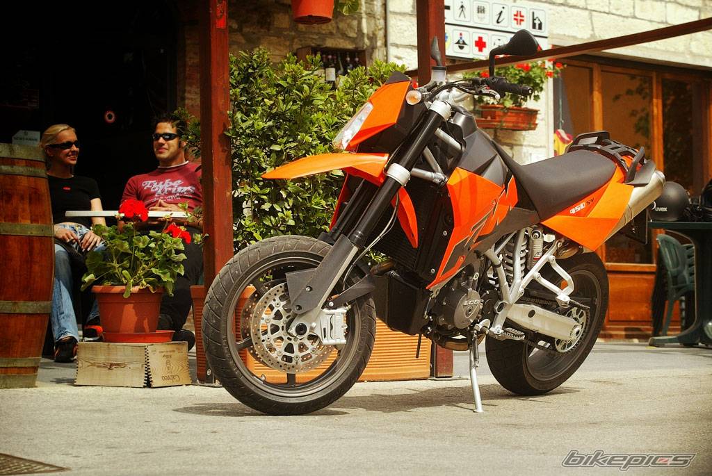 2005 KTM 950 SUPERMOTO | Picture 453991 motorcycle photo