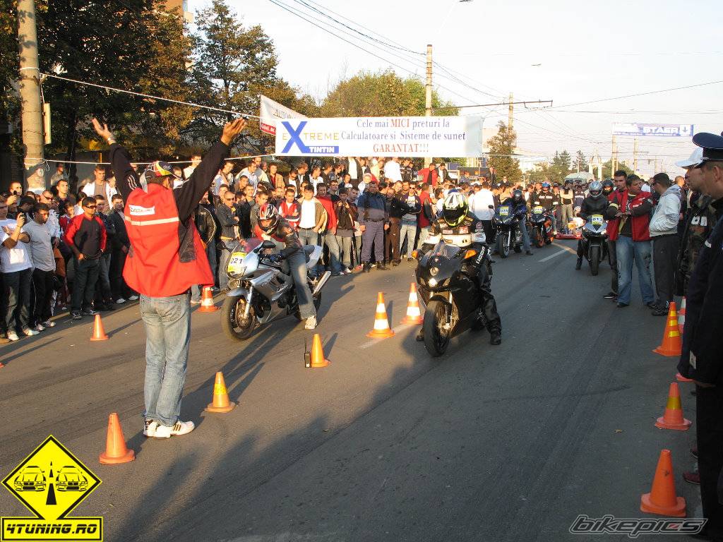 1997 HONDA VTR 1000 | Picture 454005 motorcycle photo