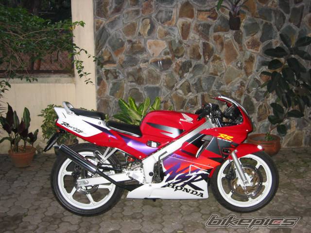 1996 HONDA NSR 250 | Picture 45664 motorcycle photo