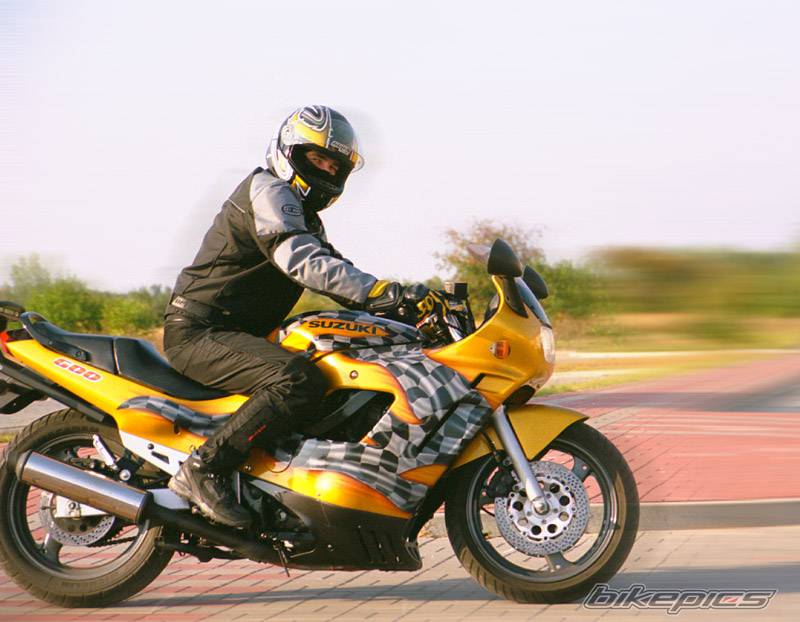 1997 SUZUKI GSX 600 | Picture 456834 motorcycle photo