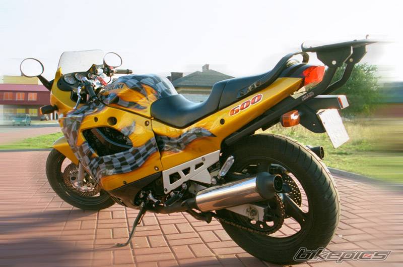 1997 SUZUKI GSX 600 | Picture 456839 motorcycle photo