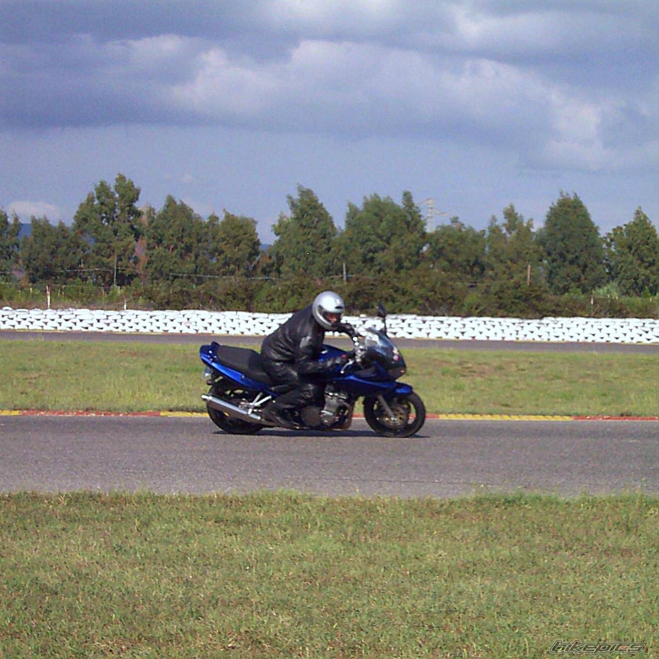 2000 SUZUKI BANDIT 600 | Picture 45709 motorcycle photo